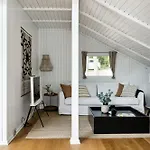 Kalmar House With Fine Aesthetics And Real Vibe *